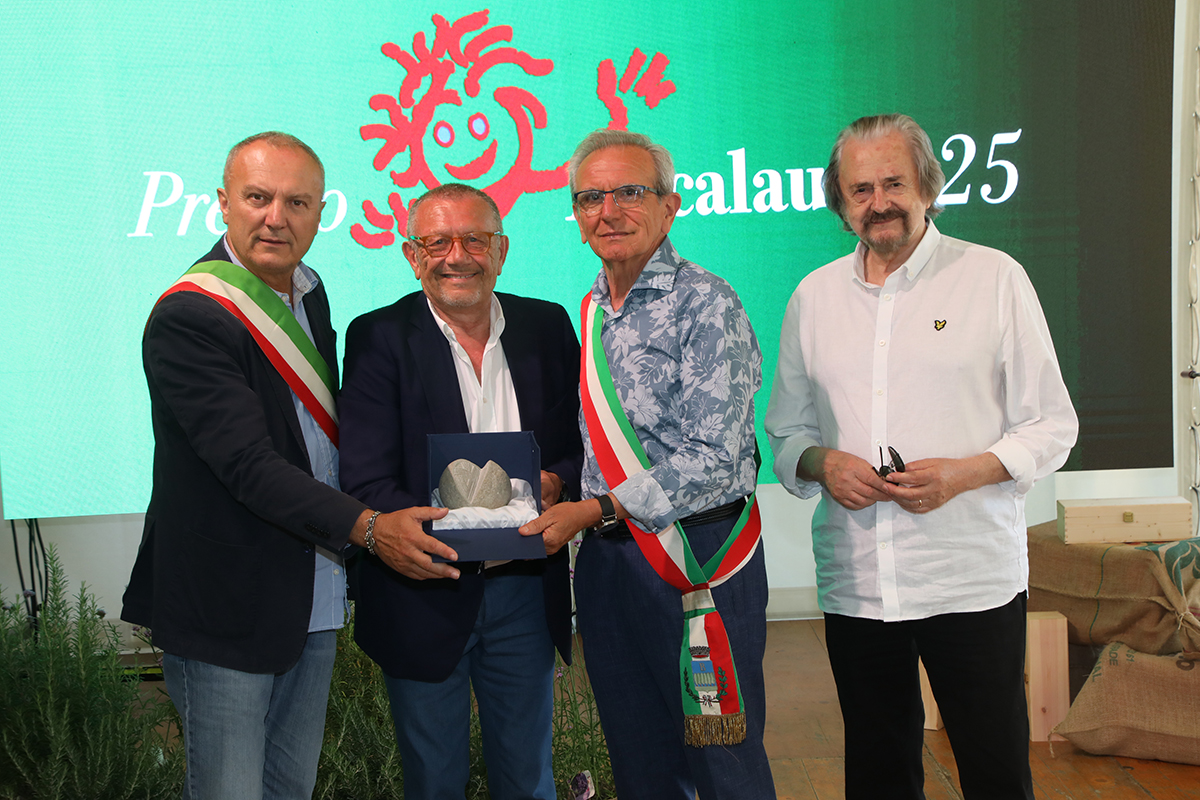 PREMIO LOCAL:GLOBAL